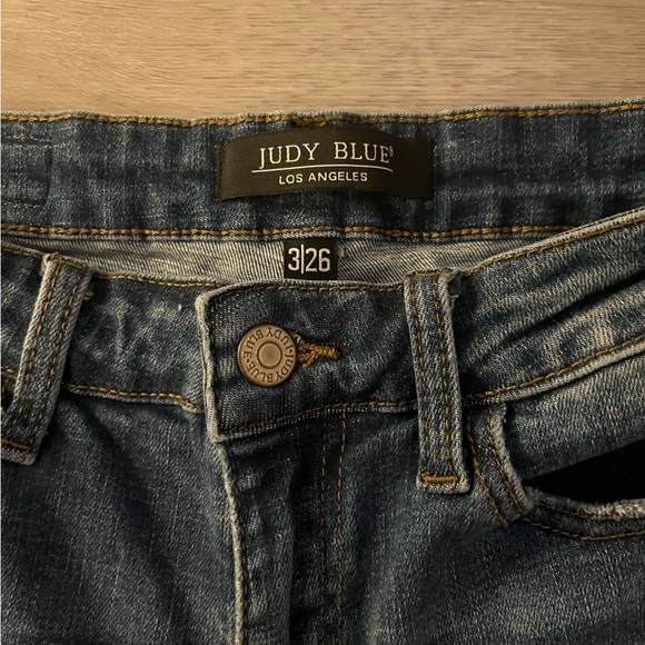 Judy Blue Mid Rise Distressed Jeans - Picture 5 of 8